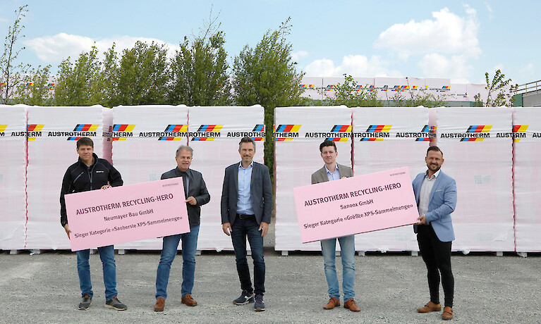 SANOOX und Neumayer Bau als Recycling-Heroes von Austrotherm ausgezeichnet